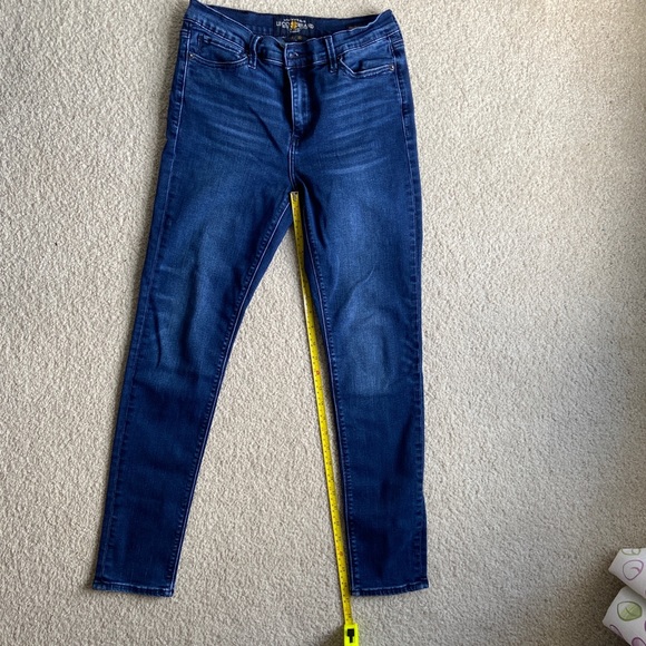 Lucky Brand Brooke Legging Jean - Picture 2 of 4